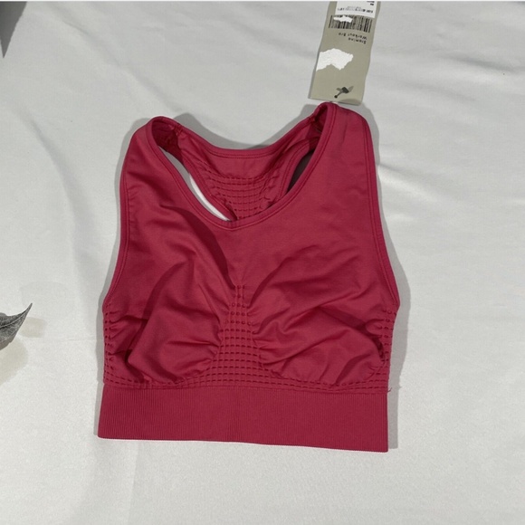 NWT Sweaty Betty [ Small ] Stamina Sports Bra‎ in Tayberry Pink - Picture 3 of 10